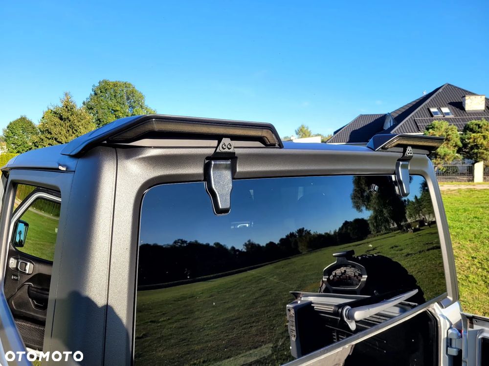 Jeep Wrangler - 9