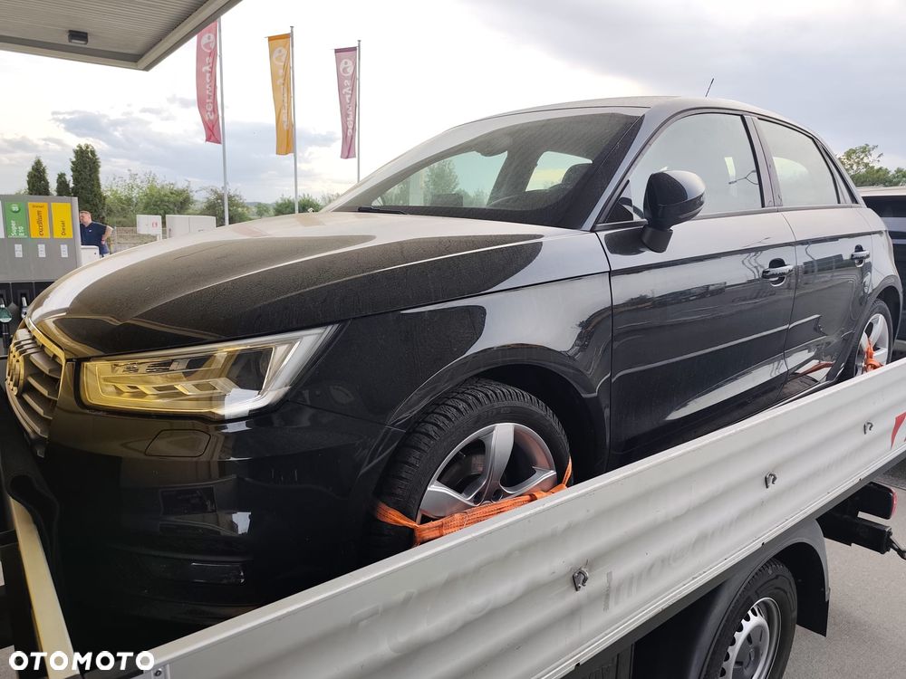 Audi A1 Sportback 1.0 TFSI ultra sport - 1
