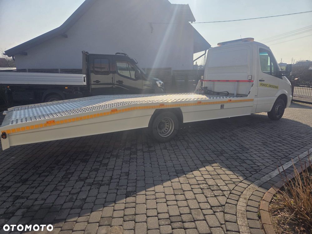 Mercedes-Benz SPRINTER - 4