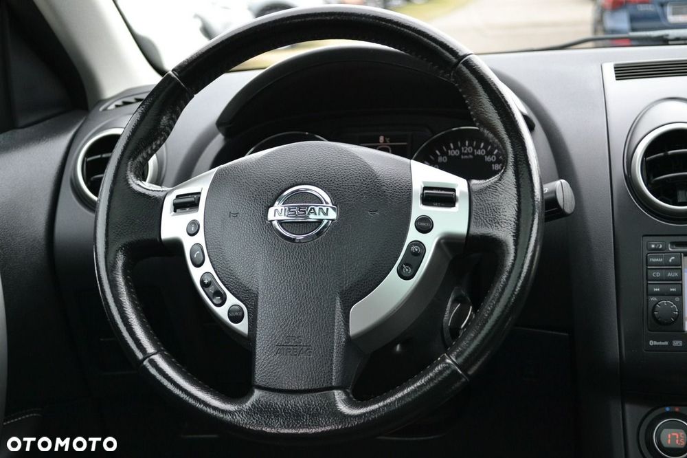 Nissan Qashqai 2.0 4 x 4 CVT 360 - 10
