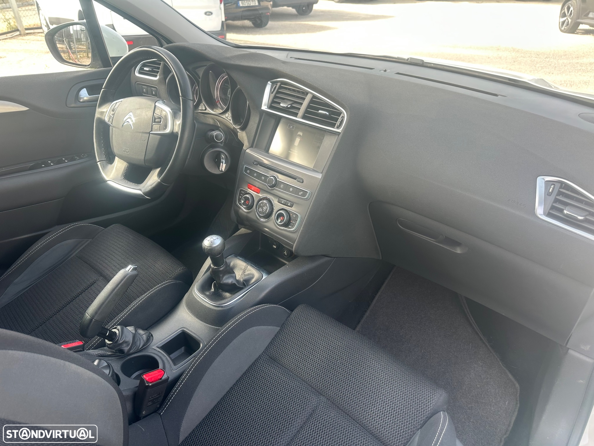 Citroën C4 - 12