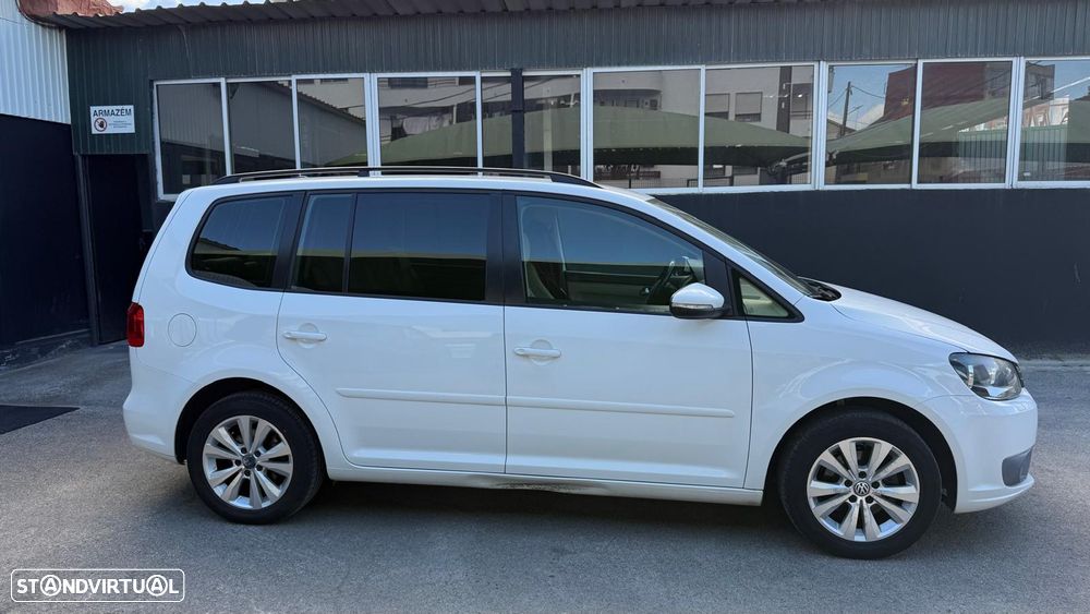 VW Touran 1.6 TDI DPF Highline - 4