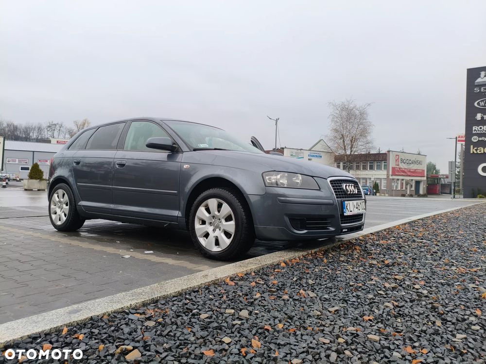 Audi A3 Sportback 1.9 TDI Attraction - 3