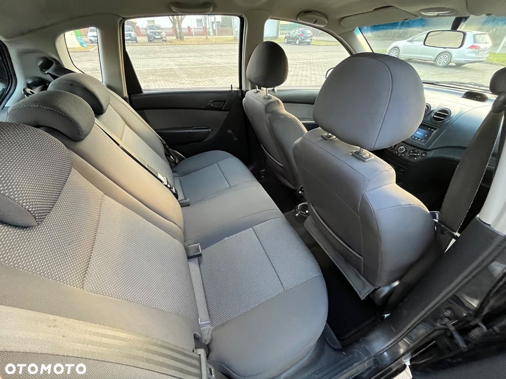 Chevrolet Aveo 1.2 Cool - 21