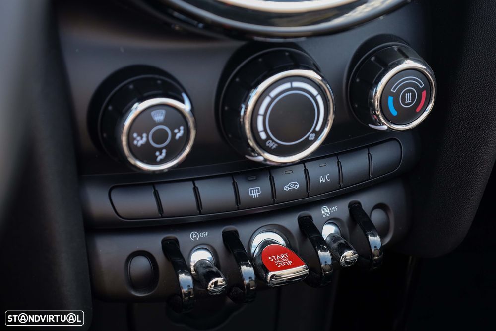 MINI Cabrio Cooper Premium First Essential Auto - 32