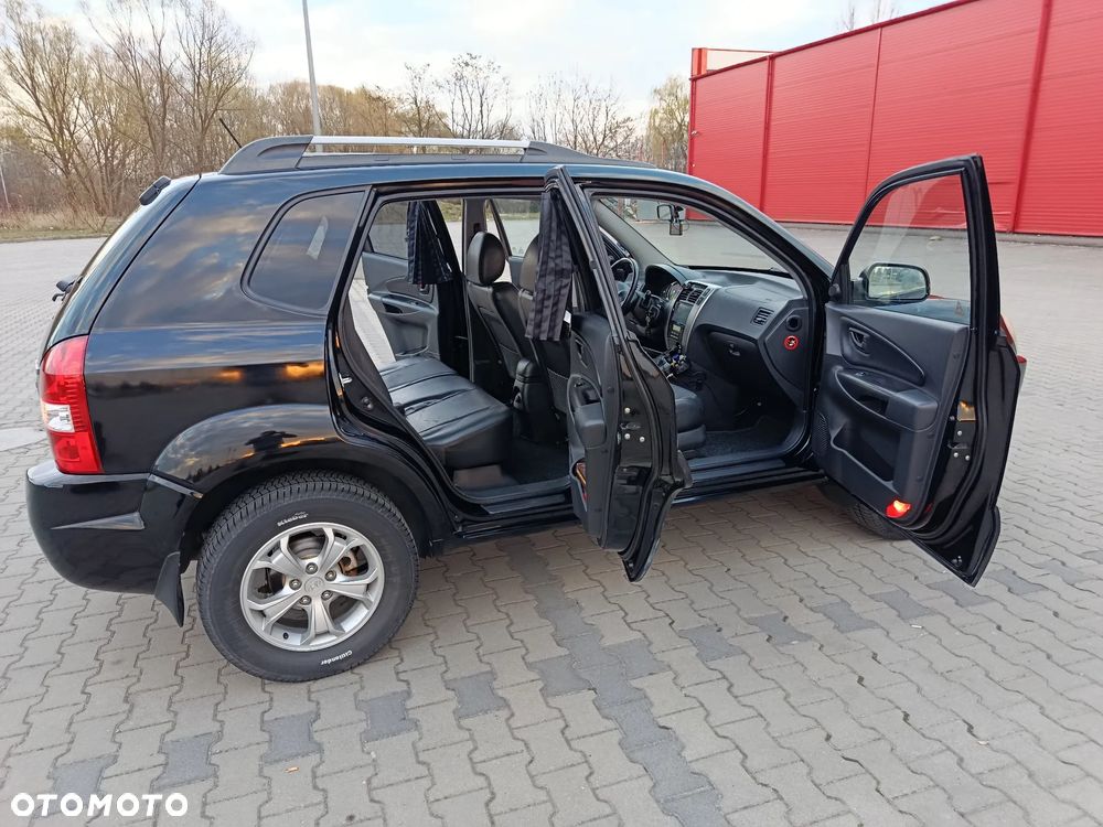 Hyundai Tucson 2.0 2WD Edition Plus - 17