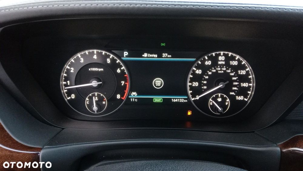 Hyundai Genesis - 19