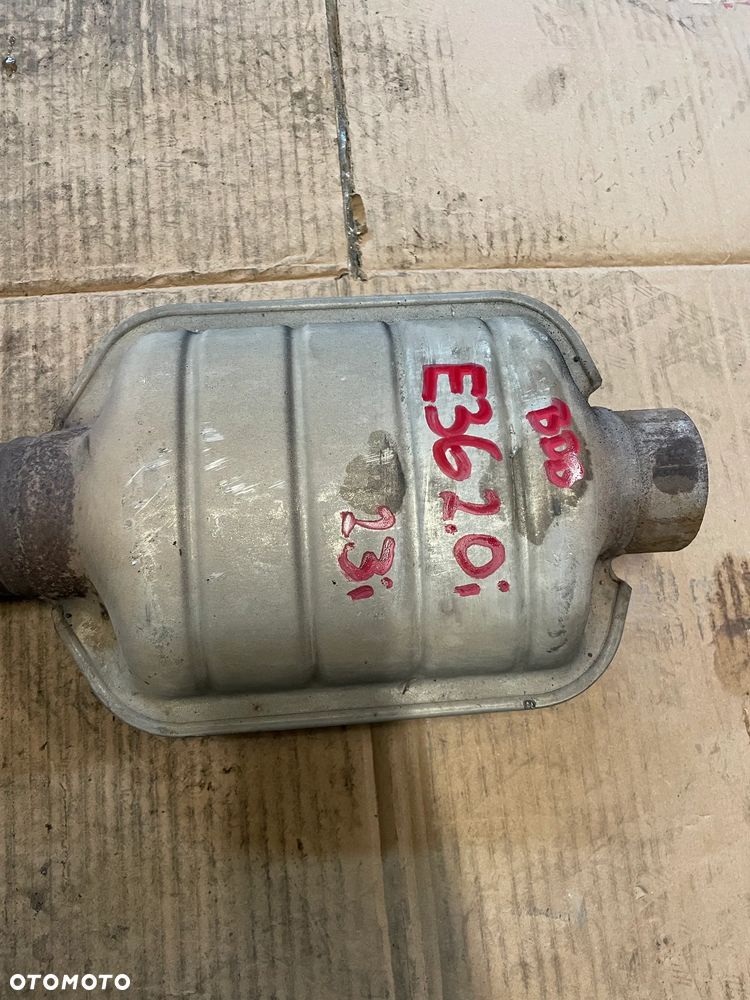 Tłumik środkowy wydech bmw e36 2.0 2.3 2.5 i - 2