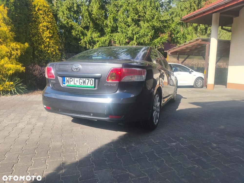 Toyota Avensis 2.2 D-CAT Prestige - 6