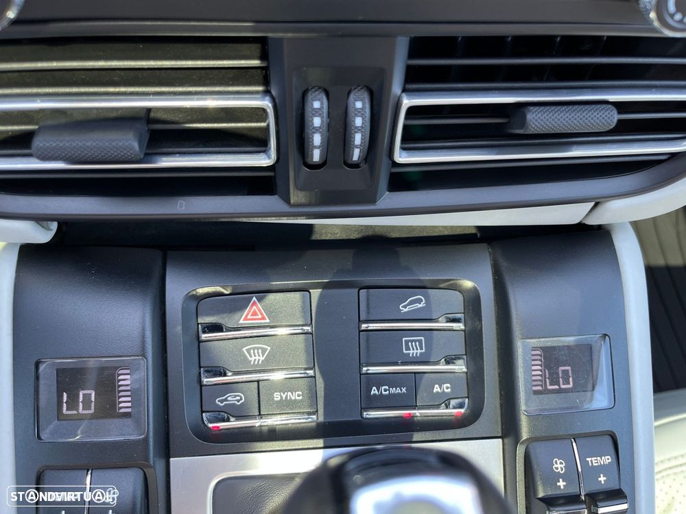 Porsche Macan 2.0T - 32