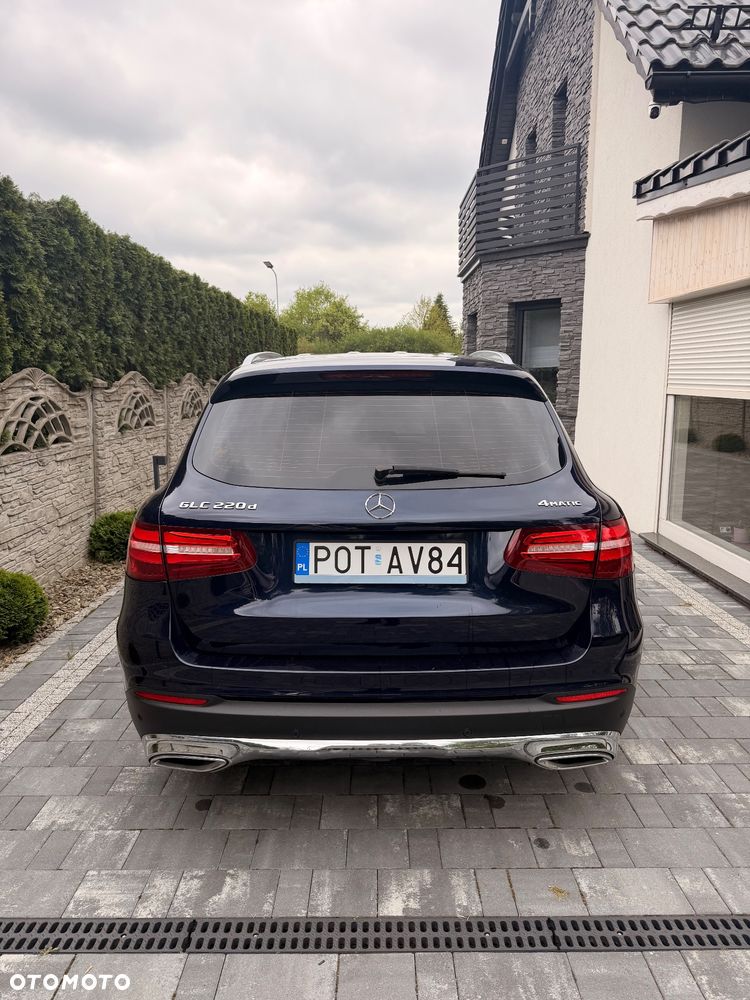 Mercedes-Benz GLC 220 d 4Matic 9G-TRONIC - 5