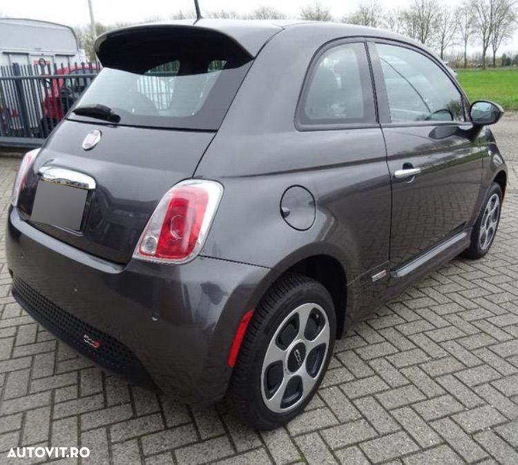 Fiat 500E - 5