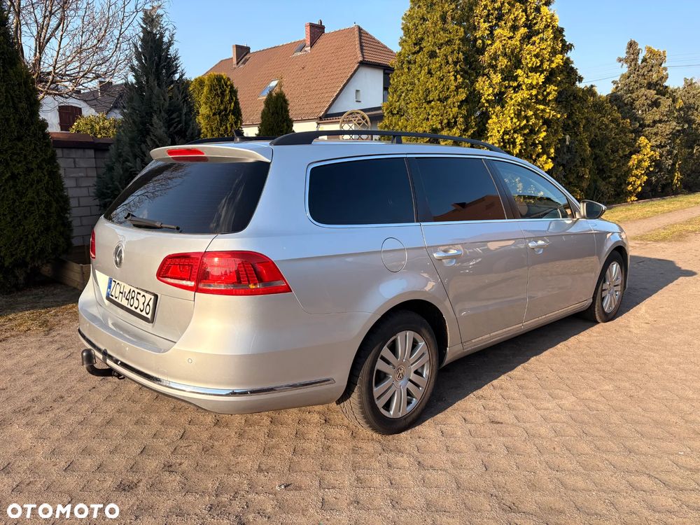 Volkswagen Passat 2.0 TDI Comfortline - 9