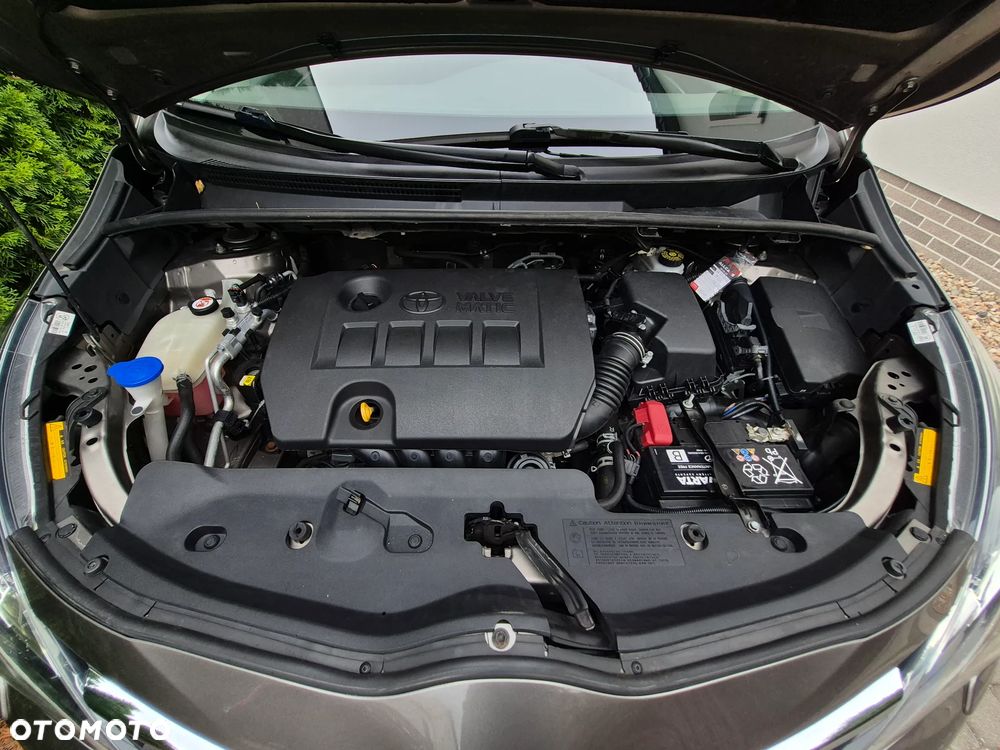 Toyota Verso 1.8 Prestige EU5 MS - 21