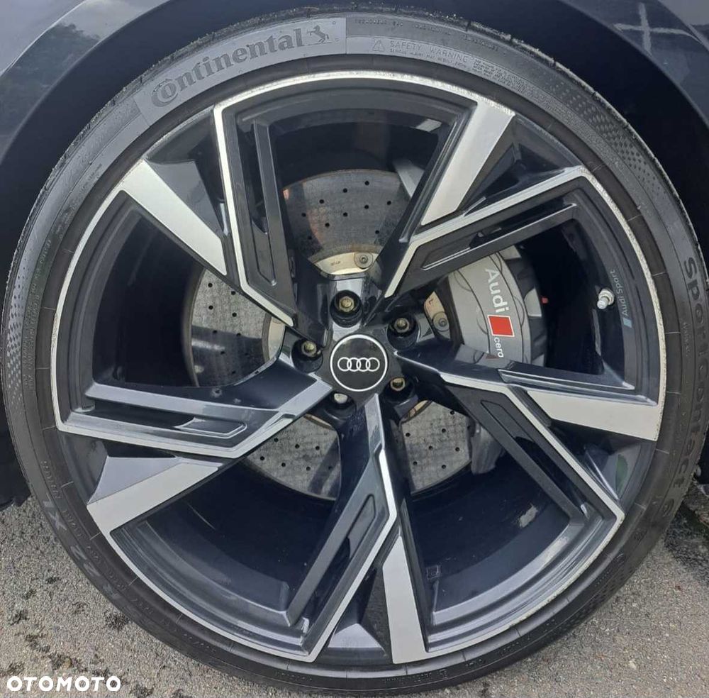 Audi S8 - 7