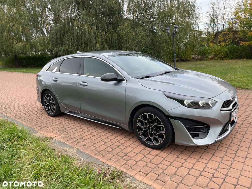 Kia ProCeed - 11