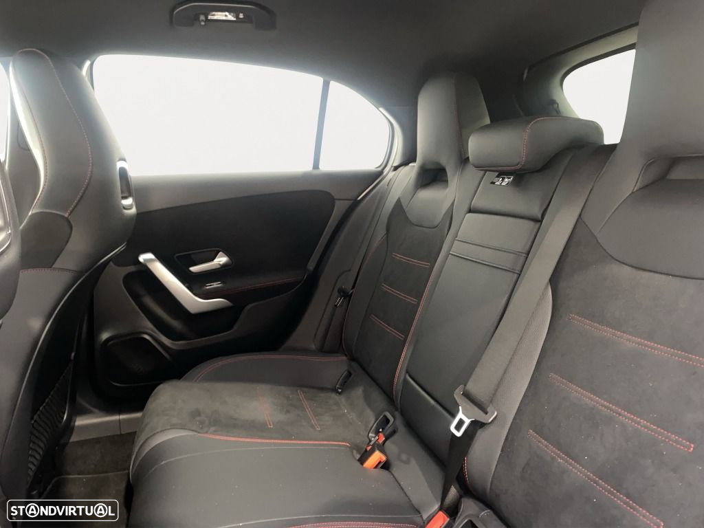 Mercedes-Benz A 250 e - 13
