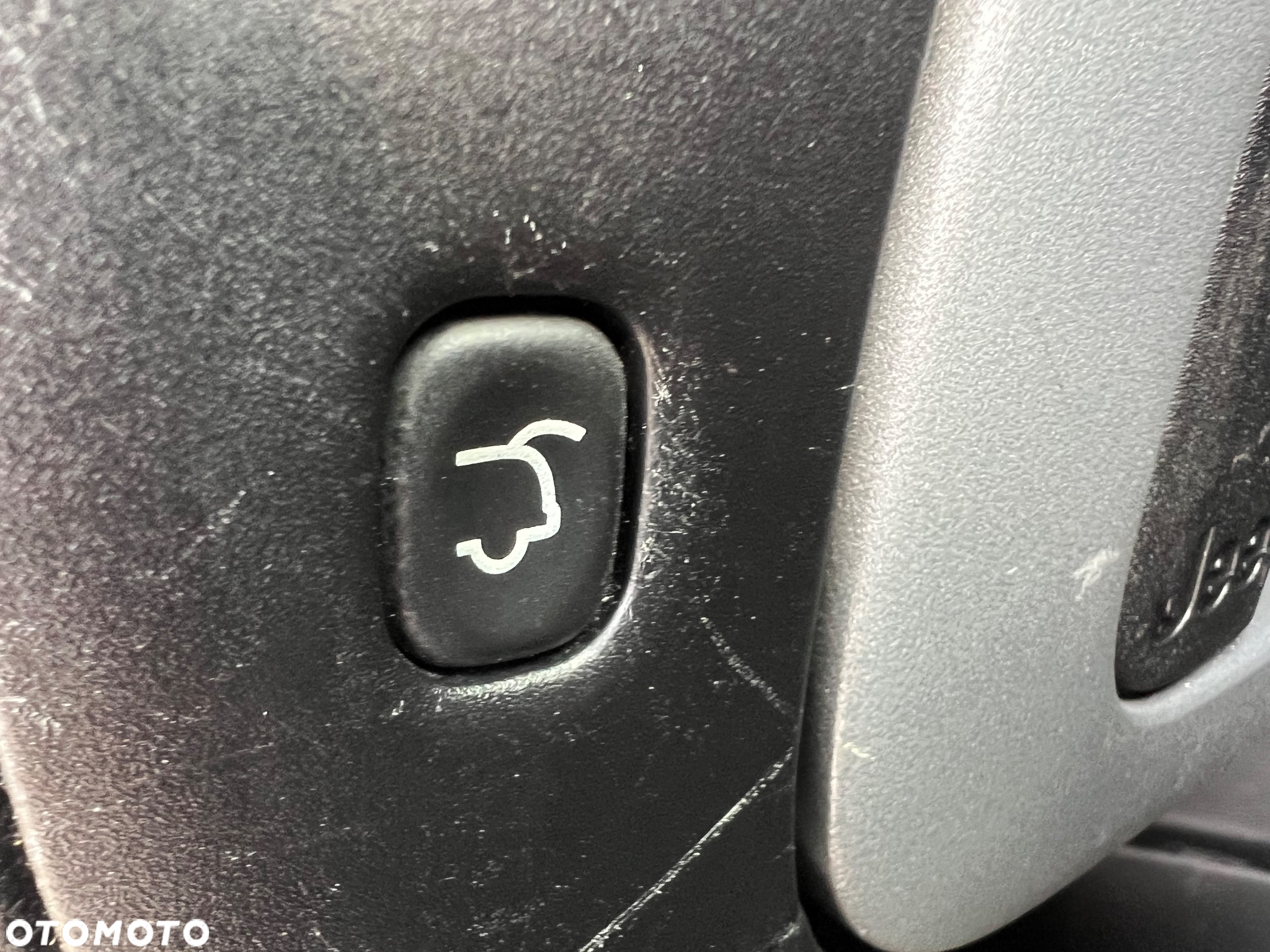 Jeep Cherokee 2.0 MJD Active Drive I Longitude - 9