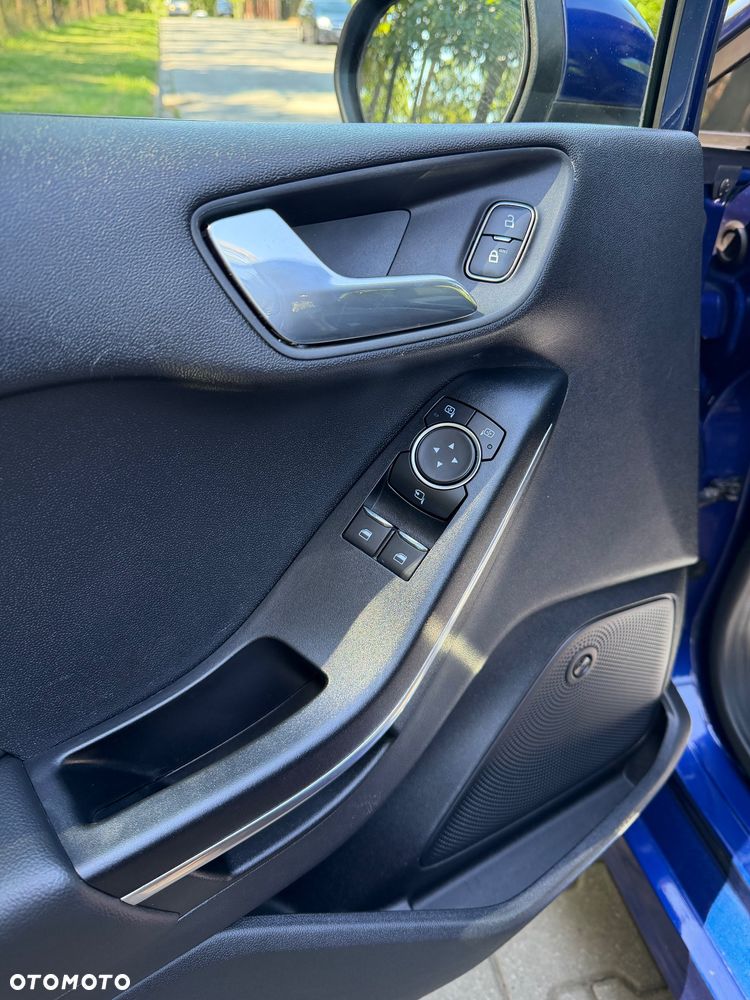 Ford Fiesta 1.0 EcoBoost S&S ST-LINE X - 18
