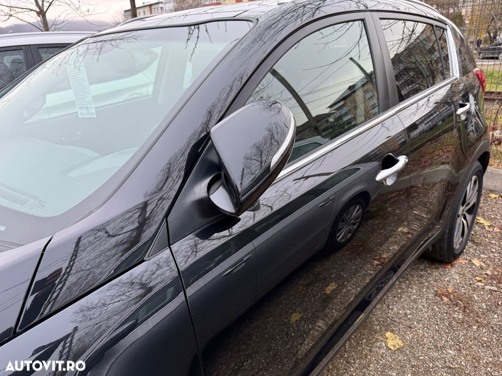 Kia Sportage 1.7 CRDI 2WD Attract - 23