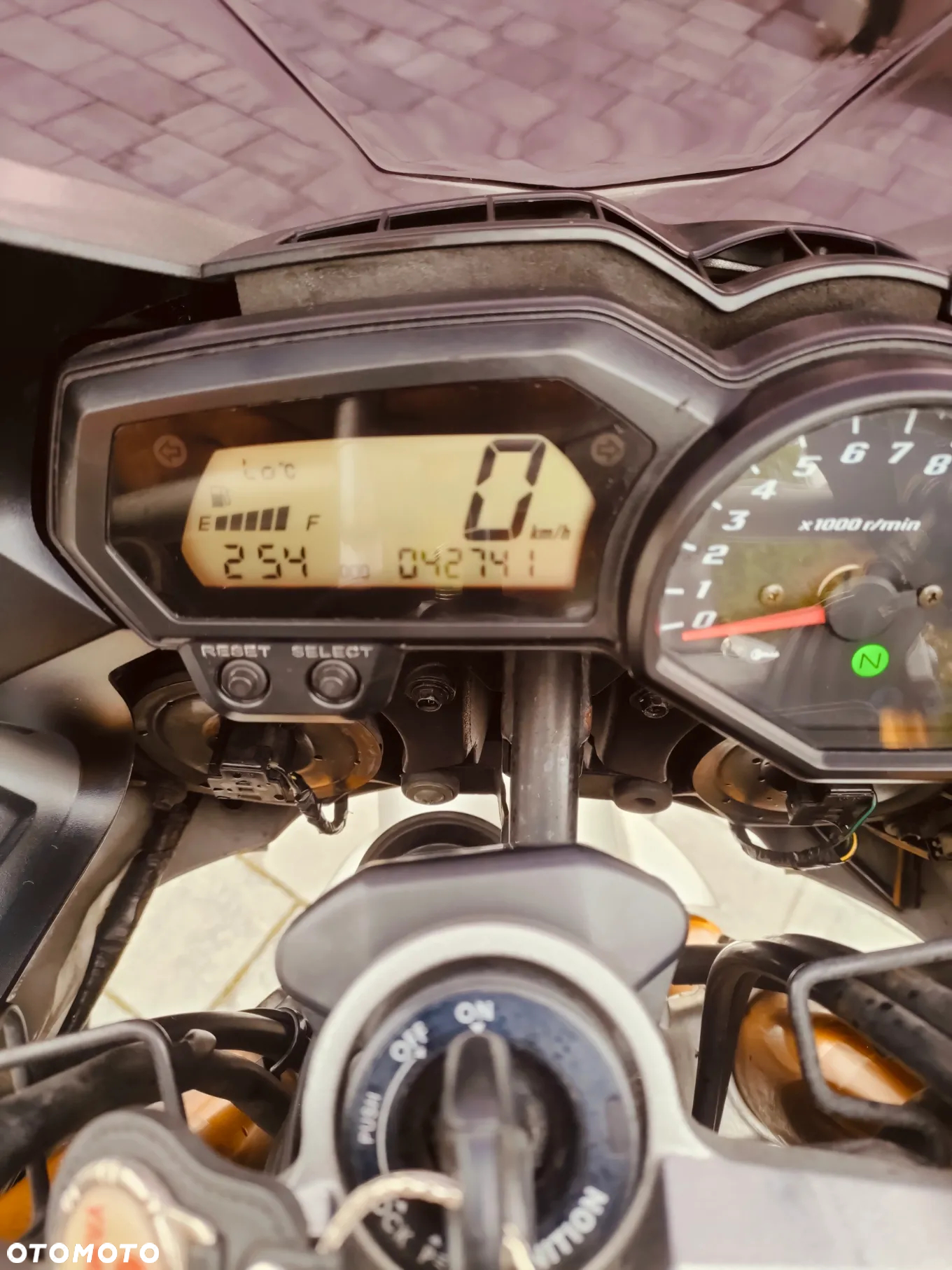 Yamaha FZ - 2
