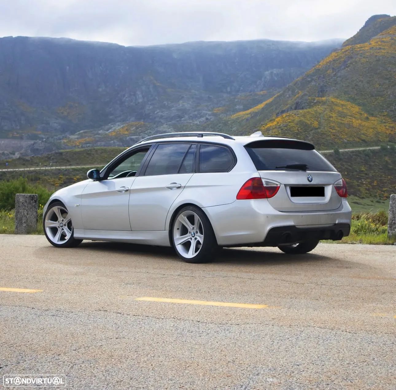 BMW 320 d Touring Exclusive - 1