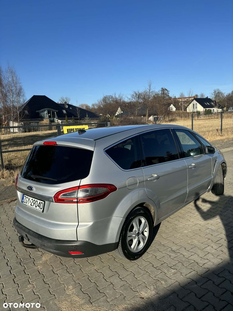 Ford S-Max 2.0 TDCi DPF Titanium - 4