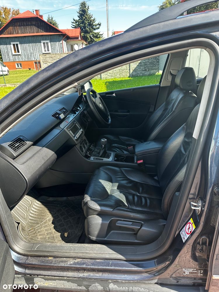Volkswagen Passat - 7