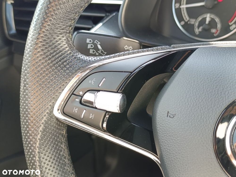 Skoda Kamiq 1.0 TSI Style DSG - 23
