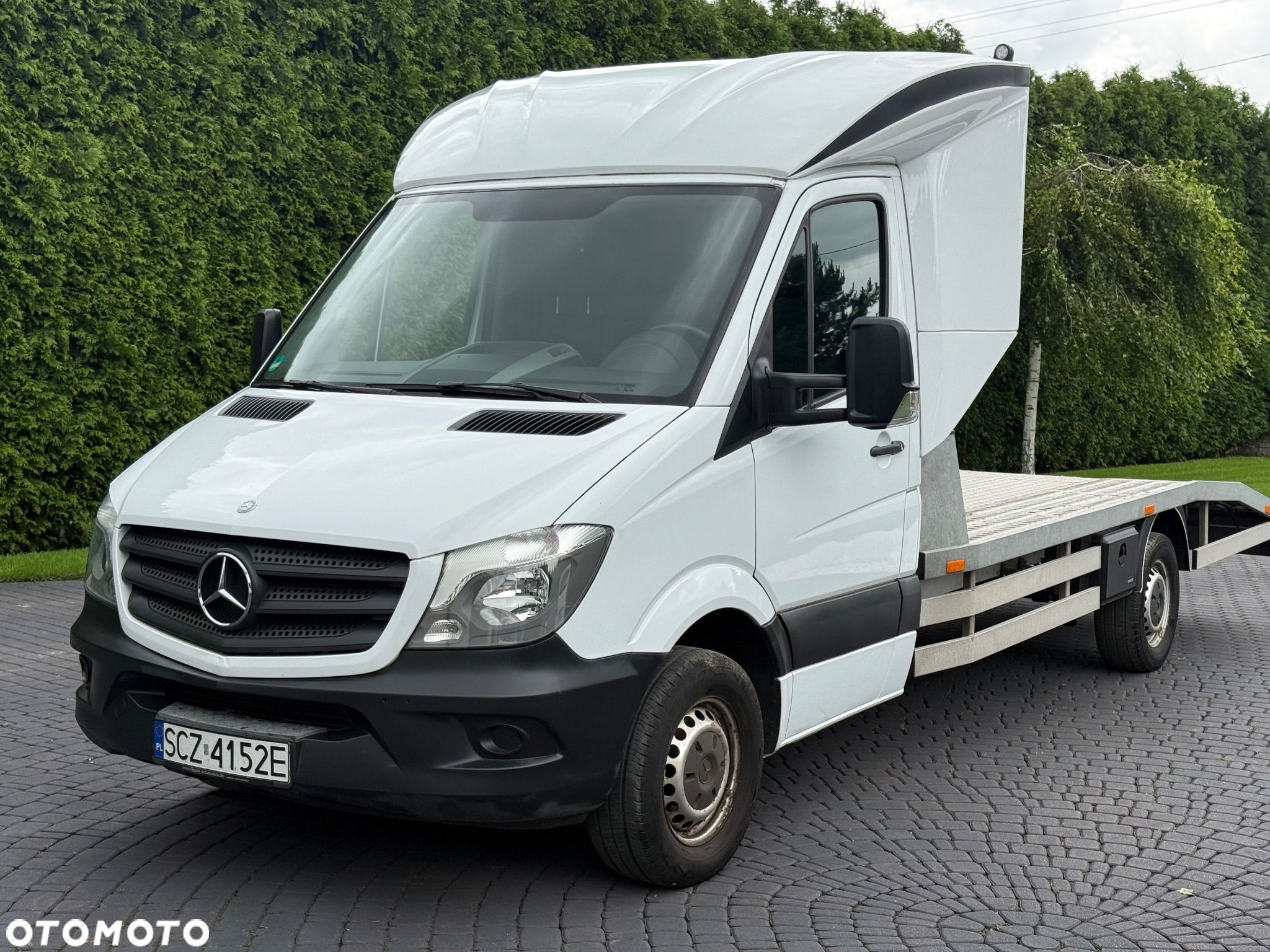 Mercedes-Benz Sprinter - 1