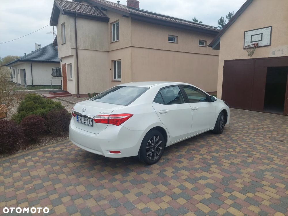 Toyota Corolla 1.6 Active - 4