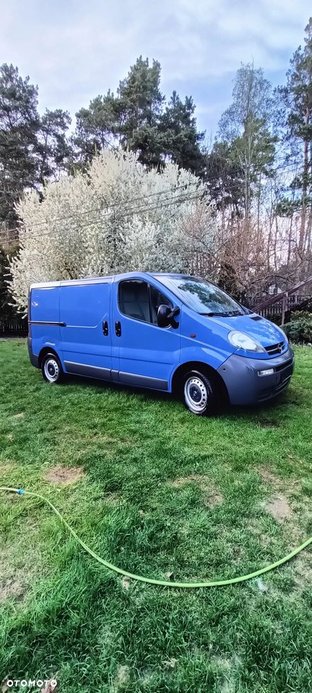Opel Vivaro - 18