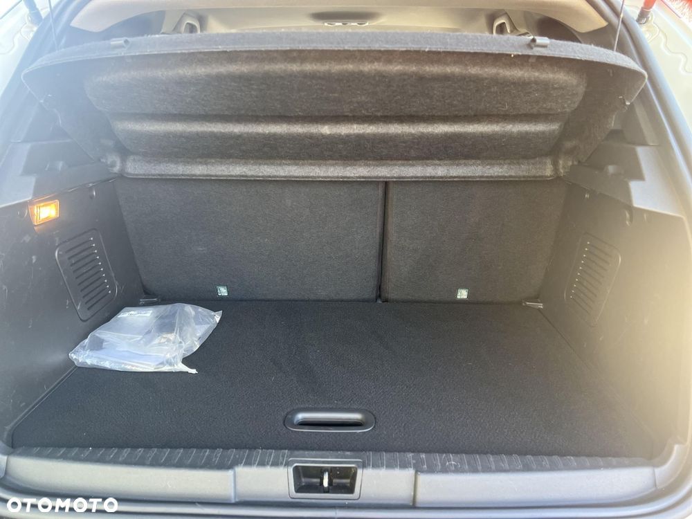 Renault Captur 1.2 Energy TCe Night&Day - 17