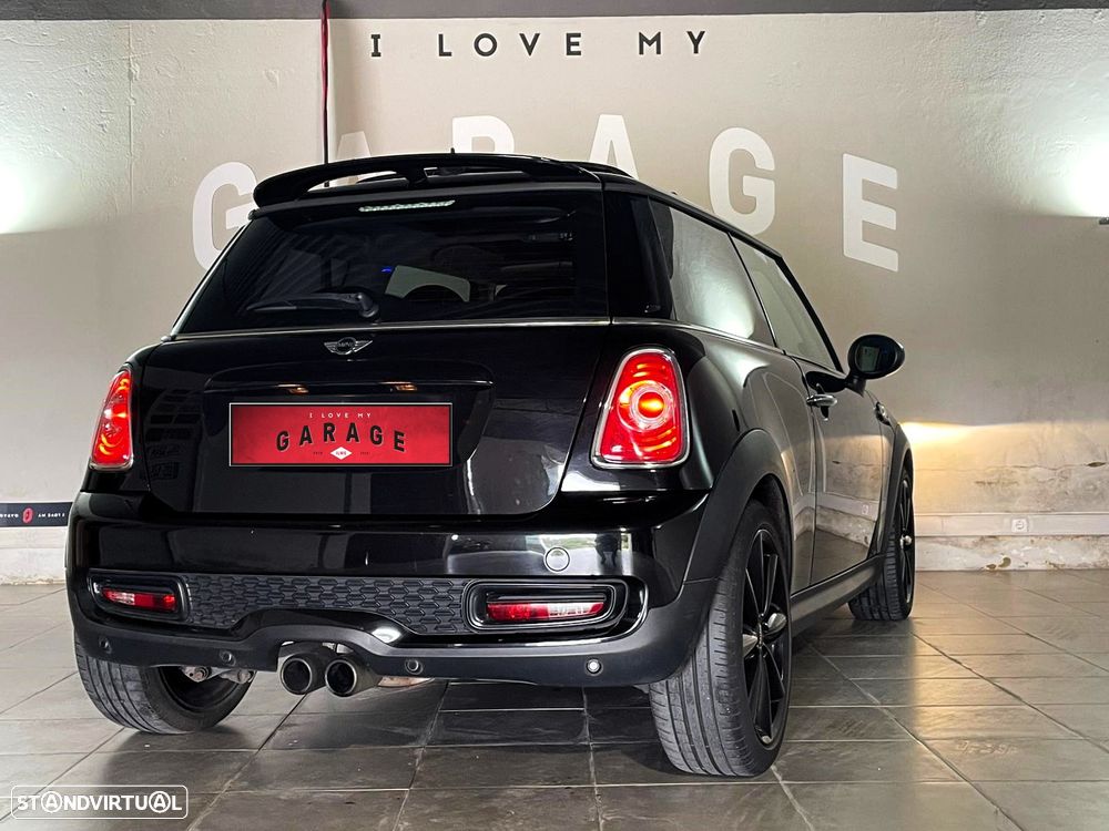 MINI 3 Portas Cooper S - 24