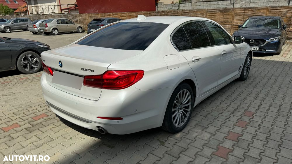 BMW Seria 5 530d xDrive Aut. Luxury Line - 6