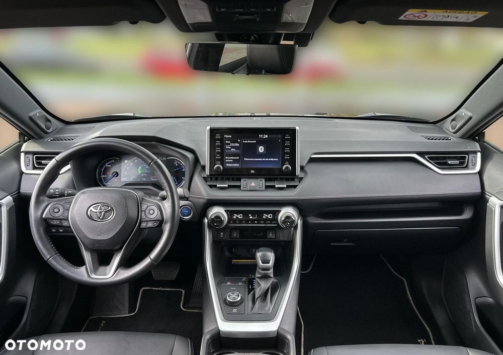 Toyota RAV4 - 11