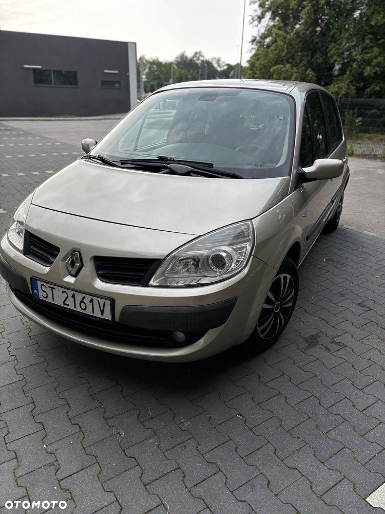Renault Scenic 1.6 16V Expression - 1