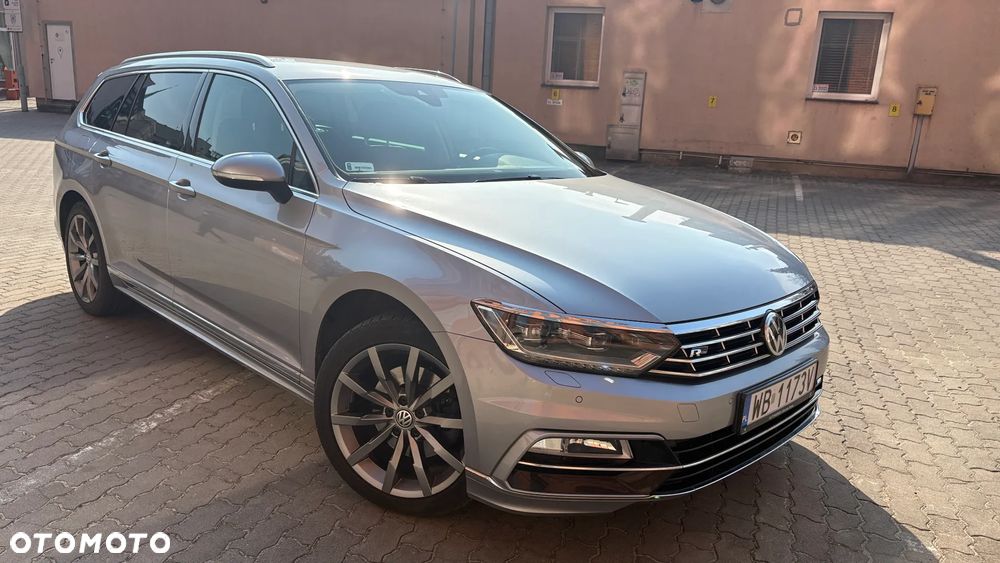 Volkswagen Passat - 2