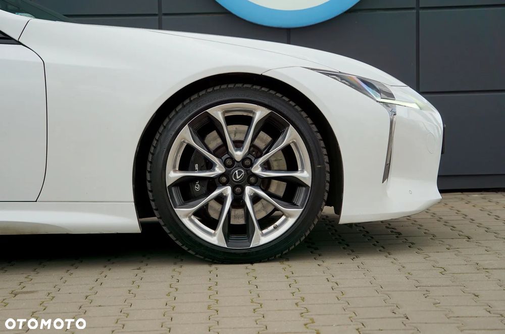 Lexus LC 500h Superturismo - 12