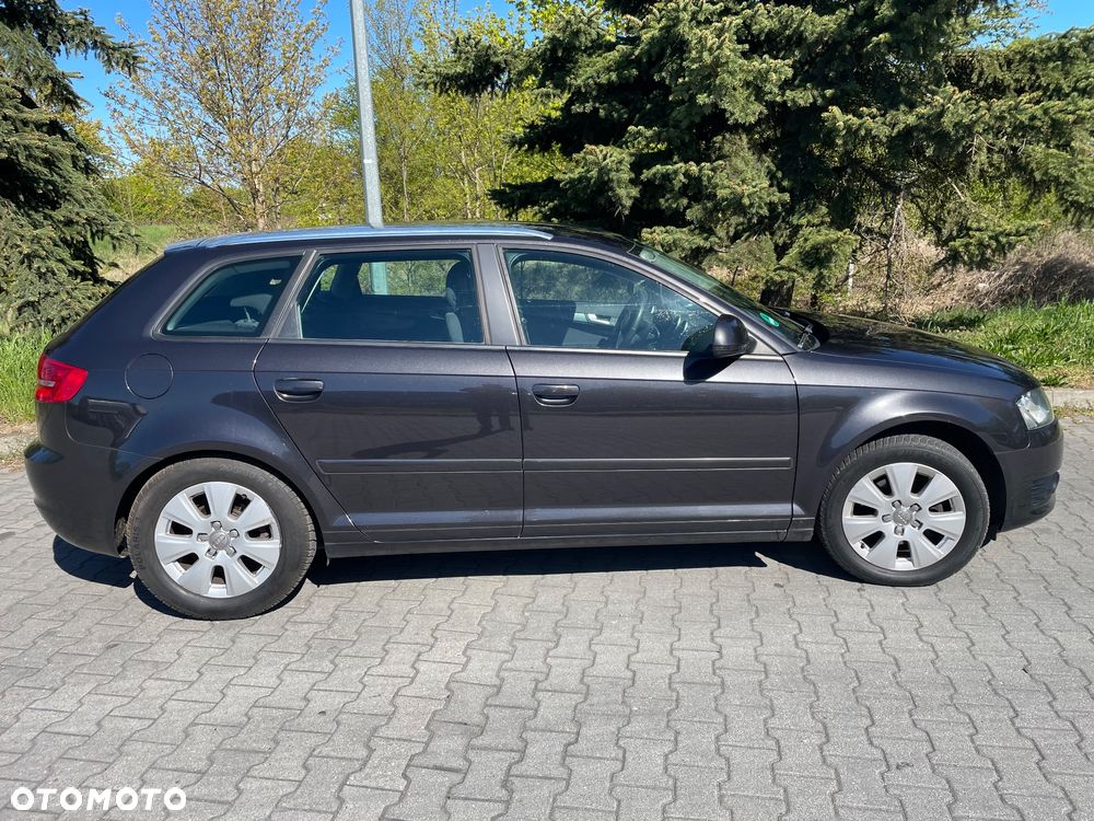 Audi A3 Sportback - 10