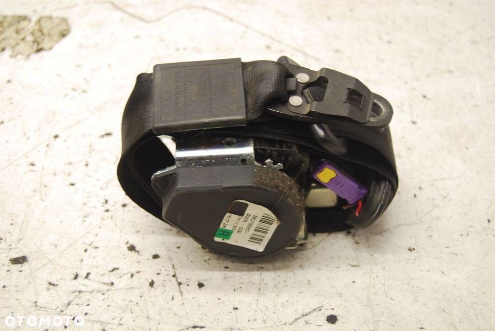 PAS BEZPIECZEŃSTWA PRAWY PRZÓD 4F0857706A AUDI A6 C6 4F0857706 - 4