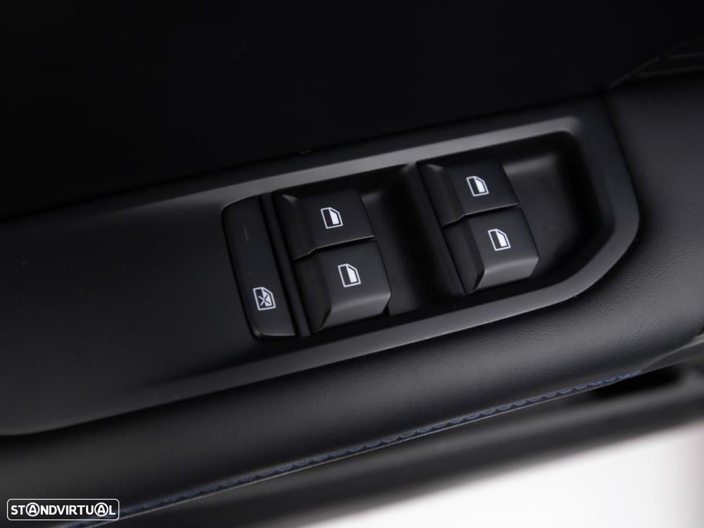 MG MG4 51 kWh Standard - 14