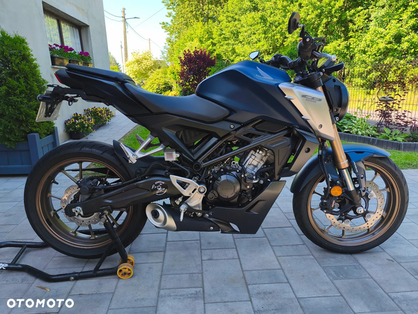 Honda CB