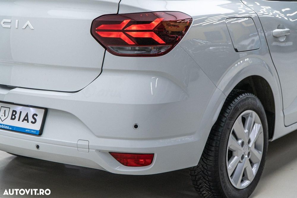 Dacia Logan TCe 90 MT6 Prestige - 37