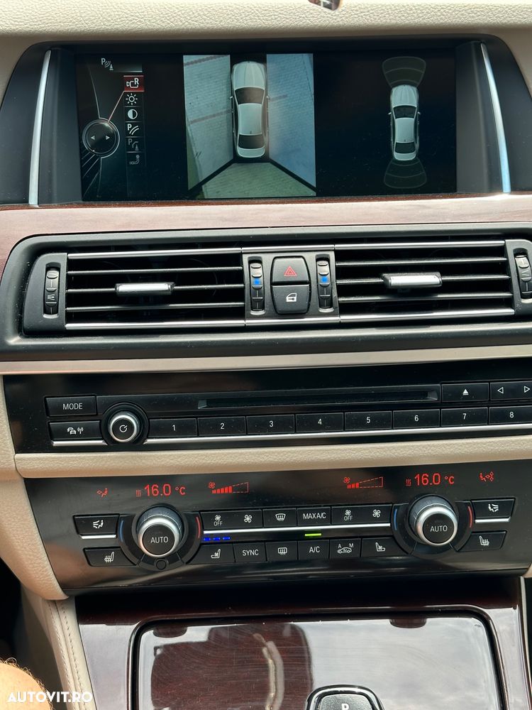 BMW Seria 5 530d xDrive AT - 15