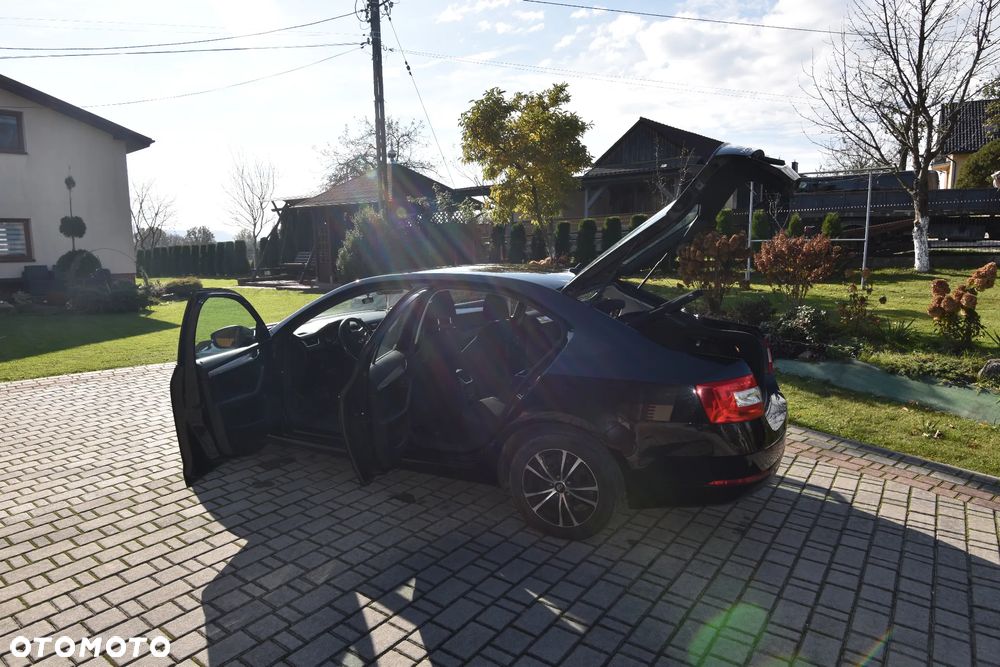 Skoda Octavia 1.5 TSI ACT Ambition - 9