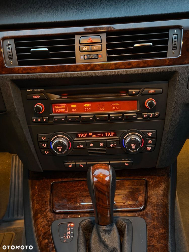 BMW Seria 3 320d - 5