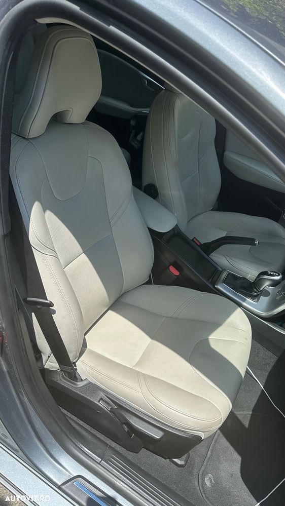 Volvo V40 - 13