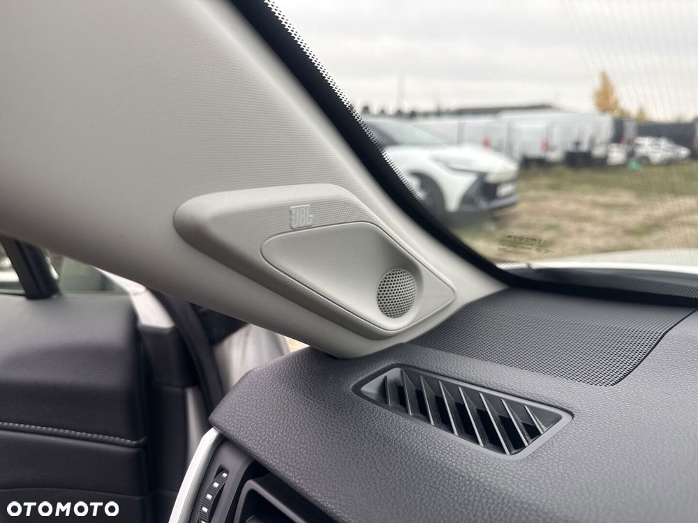 Toyota RAV4 - 26