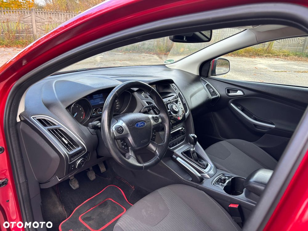 Ford Focus - 12